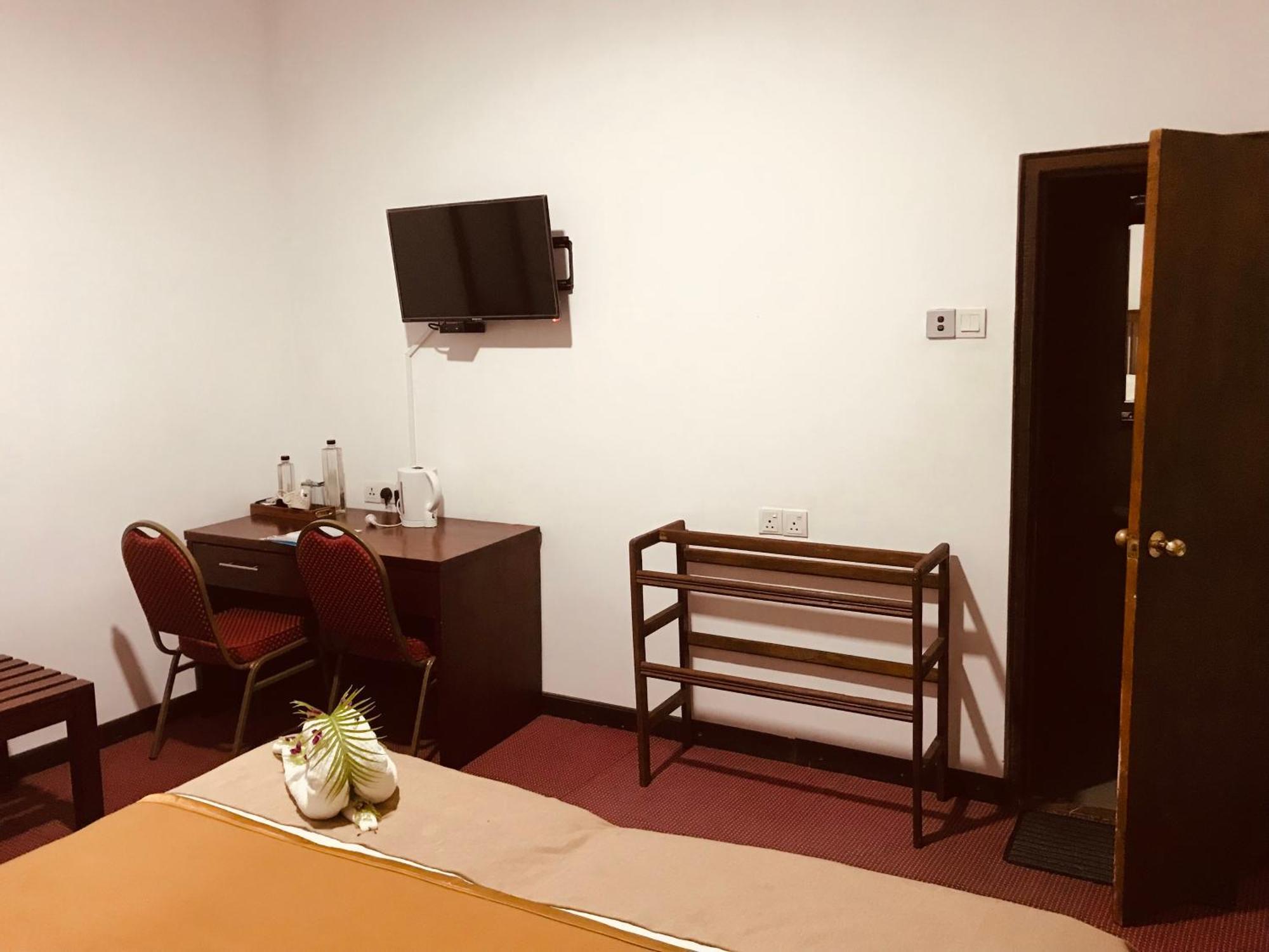 نوفارا إيلِيا Marigold Home المظهر الخارجي الصورة