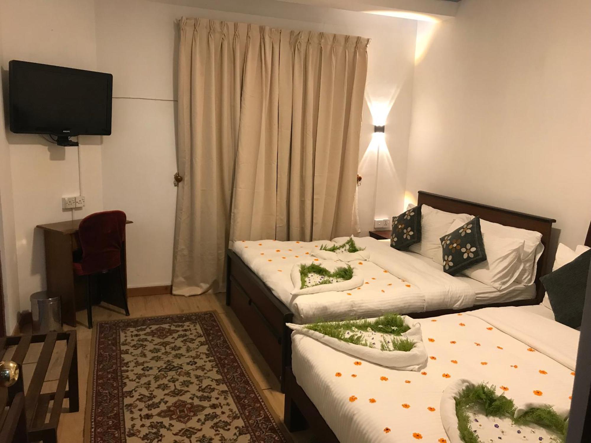 نوفارا إيلِيا Marigold Home المظهر الخارجي الصورة