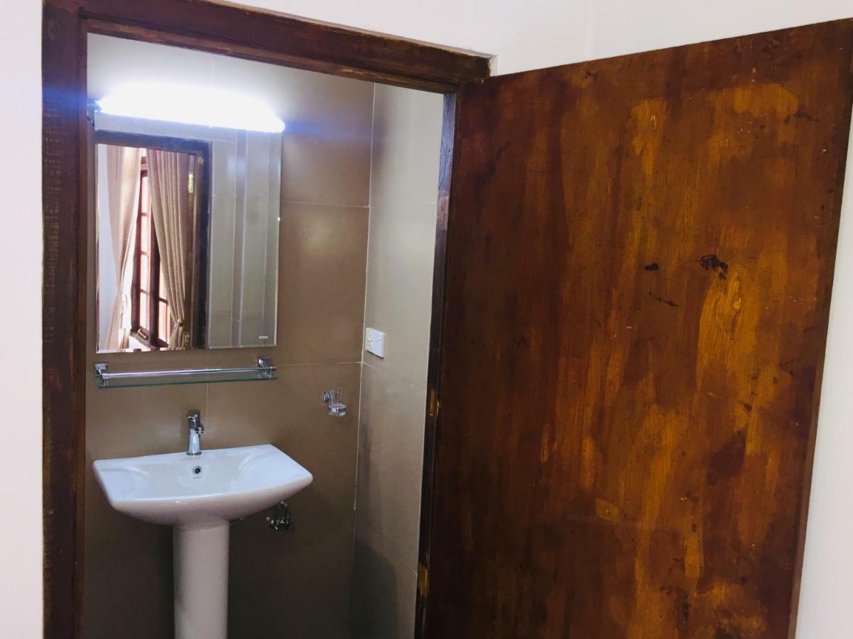 نوفارا إيلِيا Marigold Home المظهر الخارجي الصورة