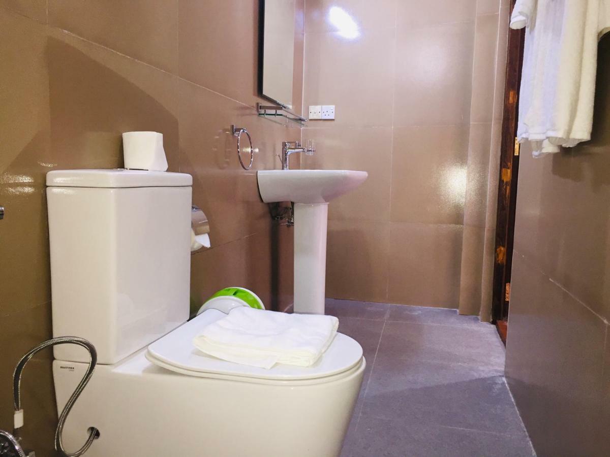 نوفارا إيلِيا Marigold Home المظهر الخارجي الصورة